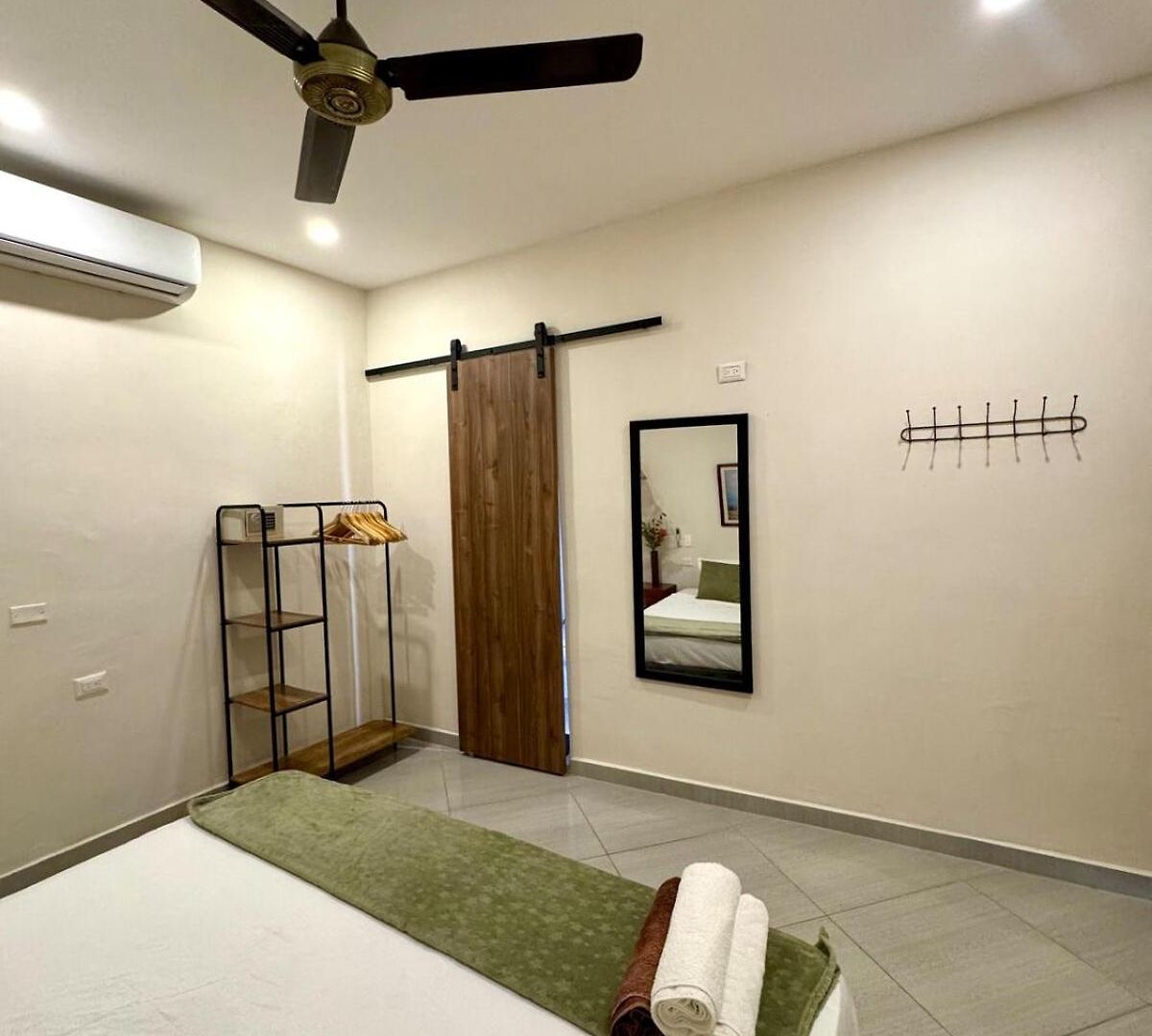 Casa Salvatore - Getsemani - Private Pool Сasa de vacaciones Cartagena